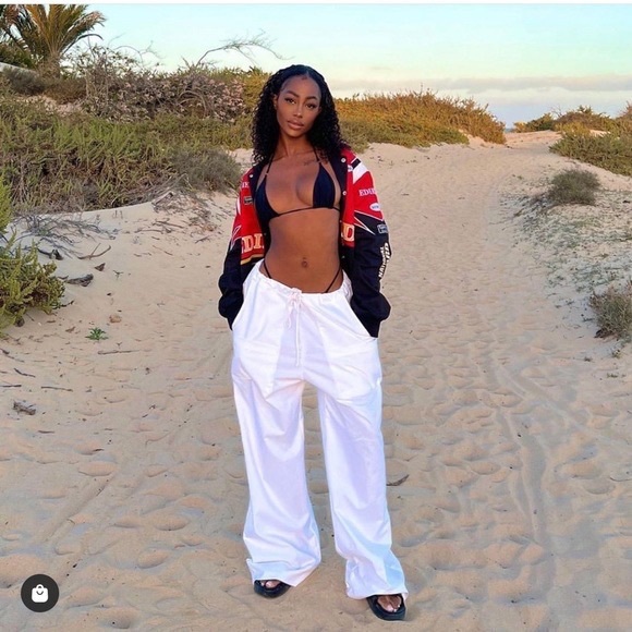 Local European wide leg multipocket pant - Picture 2 of 4